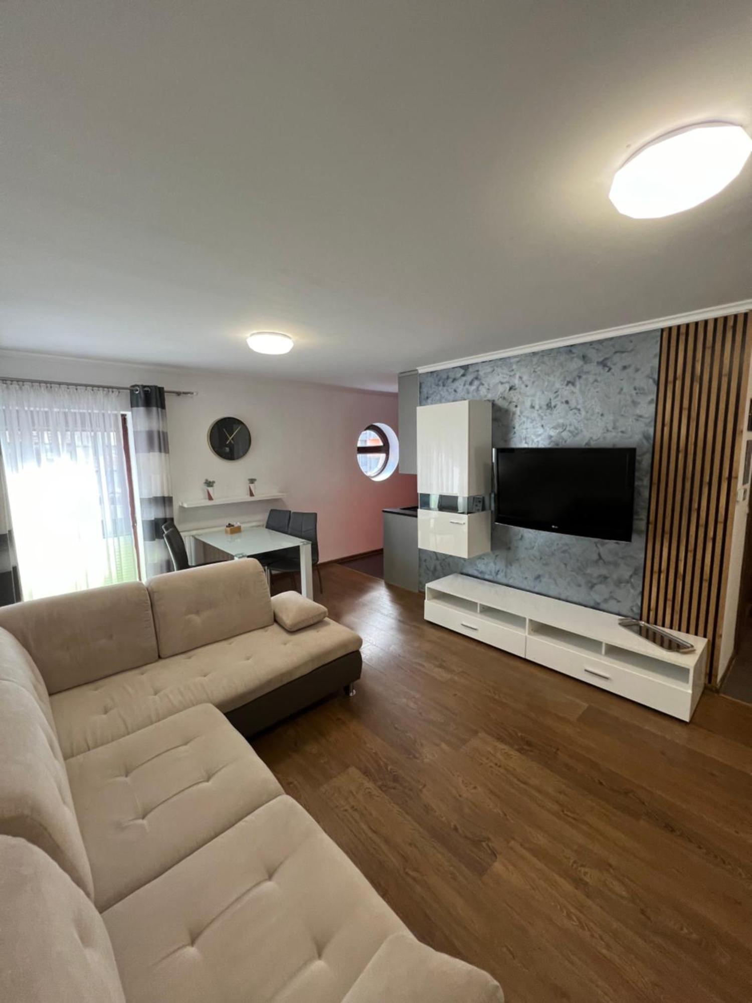 Holiday Apartments クリニツァ・ズドルイ エクステリア 写真